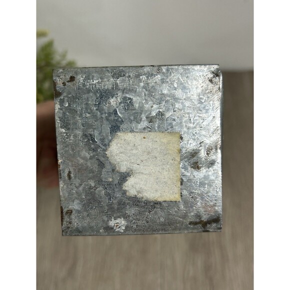 Primitive Galvanized Tin Wall Pocket Matchstick Holder Candle Box Apple Design - Picture 6 of 9